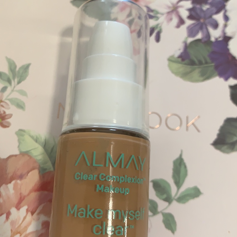 💚 6 for $25 💚 ClearComplexion Makeup